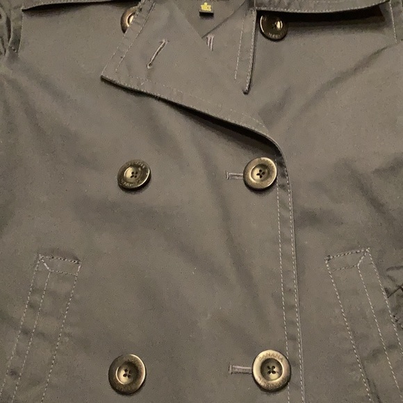 Banana Republic Lightweight/Rain Jacket - Picture 4 of 8